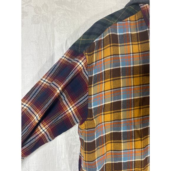 American Eagle Flannel Button Up Large Blue Green Patchwork Plaid Hood - Picture 3 of 9